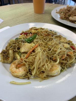 Mian Bistro by null