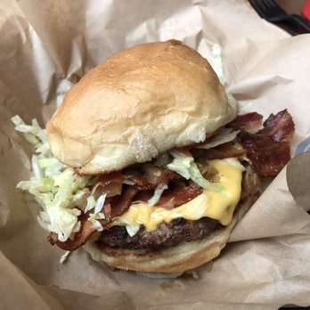 The Stand - American Classics Redefined - bacon cheeseburger - New American Near Me - Pasadena, California