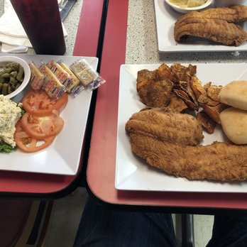 Chew N Chat Cafe - Southern Near Me - Rocky Mount, North Carolina
