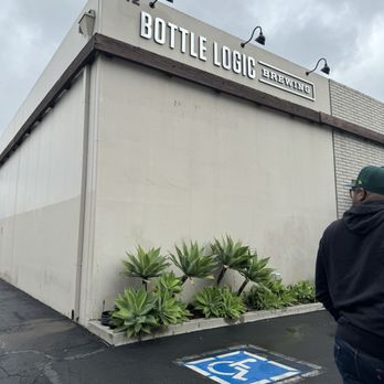 BOTTLE LOGIC BREWING - Updated March 2025 - 1854 Photos & 987 Reviews