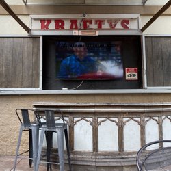 Krafty's Burgers And Brews