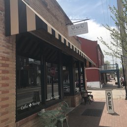 Exterior photo of La Belle Vie Cafe - Saint Charles, Missouri Exterior photo of La Belle Vie Cafe - Saint Charles, Missouri
