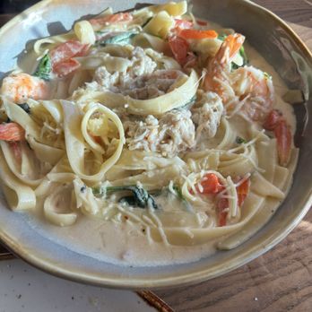 Horatio's - The shrimp and crab Crab & Shrimp Fettuccine - Seafood Near Me - San Leandro, California