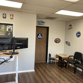 WOW Automotive & Alignment - Auto Repair Near Me - Ramona, California WOW Automotive & Alignment - Auto Repair Near Me - Ramona, California