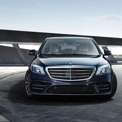 Luxury Car Chauffeur Service