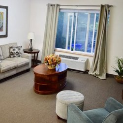 Oceanview Senior Living - Living Room
