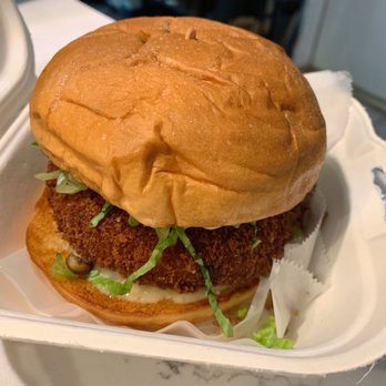 Bopomofo Cafe - Honey walnut shrimp burger - Bubble Tea Near Me - Artesia, California Bopomofo Cafe - Honey walnut shrimp burger - Bubble Tea Near Me - Artesia, California