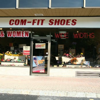 orthopedic shoe store near me
