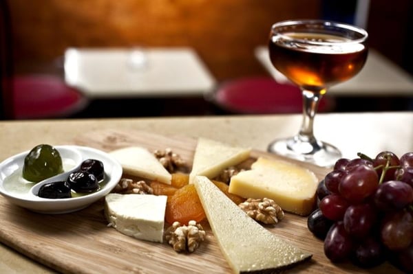 Orient Express Cocktail Bar by null