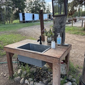 Wilderness Trails Inc. - Hand washing station - Tours Near Me Wilderness Trails Inc. - Hand washing station - Tours Near Me