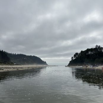 Neskowin Beach State Park - A river goes into the ocean here. - Beaches Near Me Neskowin Beach State Park - A river goes into the ocean here. - Beaches Near Me