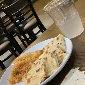 El Nuevo Mexico - Georgetown - Kids cheese quesadilla - Mexican Near Me - Georgetown, Texas El Nuevo Mexico - Georgetown - Kids cheese quesadilla - Mexican Near Me - Georgetown, Texas