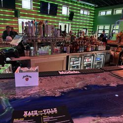 Nash In The Ville - I ate at the bar. What a bright and modern atmosphere! The bar itself is worth the trip. How original!