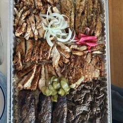 Shawarma Xtreme - Xtreme Combo Tray