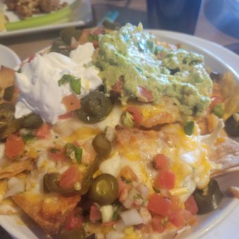 Longshots Bar & Grill - Nacos - Sports Bars Near Me - Scottsdale, Arizona