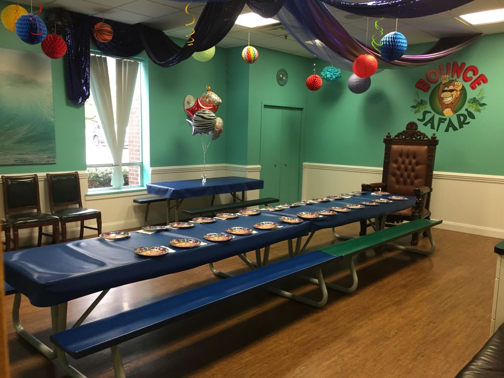 BOUNCE SAFARI Updated August 2024 27 Photos & 40 Reviews 3 North St, Waldwick, New Jersey