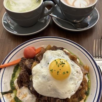 Wooden Spoon - House Hash (bottom), matcha latte (top left), chai latte (top right) - Breakfast & Brunch Near Me - San Francisco, California Wooden Spoon - House Hash (bottom), matcha latte (top left), chai latte (top right) - Breakfast & Brunch Near Me - San Francisco, California