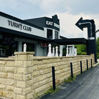 The Turn Club by null