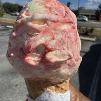 Papa Clyde's Too - Strawberry cheesecake on a sugar cone - Ice Cream & Frozen Yogurt Near Me - Spring Hill, Florida