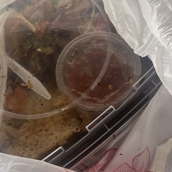 Pho Ao Sen - Vietnamese Near Me - Oakland, California