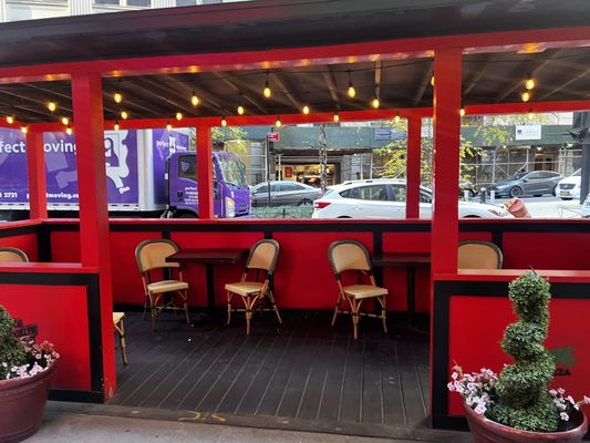 Traditas Pizza by null