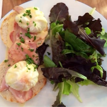 Peck 47 - Eggs Benedict - Breakfast & Brunch Near Me - Brussels, BRU Peck 47 - Eggs Benedict - Breakfast & Brunch Near Me - Brussels, BRU