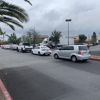 Chick-fil-A - Over 15 cars deep waiting for Chick-fil-A Chicken Sandwich - Fast Food Near Me - Riverside, California Chick-fil-A - Over 15 cars deep waiting for Chick-fil-A Chicken Sandwich - Fast Food Near Me - Riverside, California