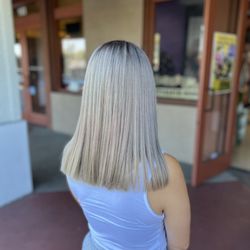 Bellagio the Salon - Ash blonde by Jazlie