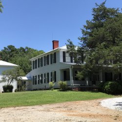 Ashtabula Plantation Home - First glimpse of the beautiful main house.