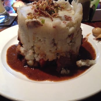 Stout Irish Pub - Shepherd's Pie - Irish Pub Near Me - Toronto, Ontario