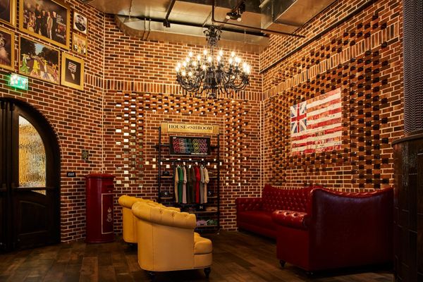 Mellow Mushroom Williamsburg by null