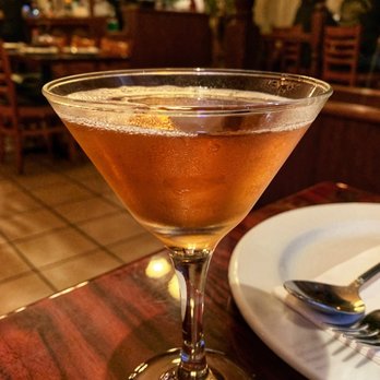 Royal Thai Bistro - Washington Apple - Thai Near Me - Tacoma, Washington
