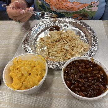 Preacher's Smokehouse - Chicken, Apple, baked beans, mac & cheese - Barbeque Near Me - Sevierville, Tennessee Preacher's Smokehouse - Chicken, Apple, baked beans, mac & cheese - Barbeque Near Me - Sevierville, Tennessee