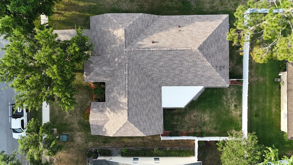 Slide of Gecko Roofing Pros