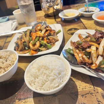 Danny's Szechuan Garden - Wine Bars Near Me - Howard Beach, New York
