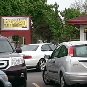 Botanas II Mexican Restaurant - Completely full lot. - Mexican Near Me - Milwaukee, Wisconsin Botanas II Mexican Restaurant - Completely full lot. - Mexican Near Me - Milwaukee, Wisconsin