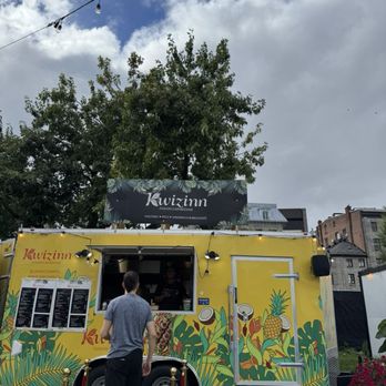 Kwizinn Vieux-Montréal - Caribbean Near Me - Montreal, Quebec