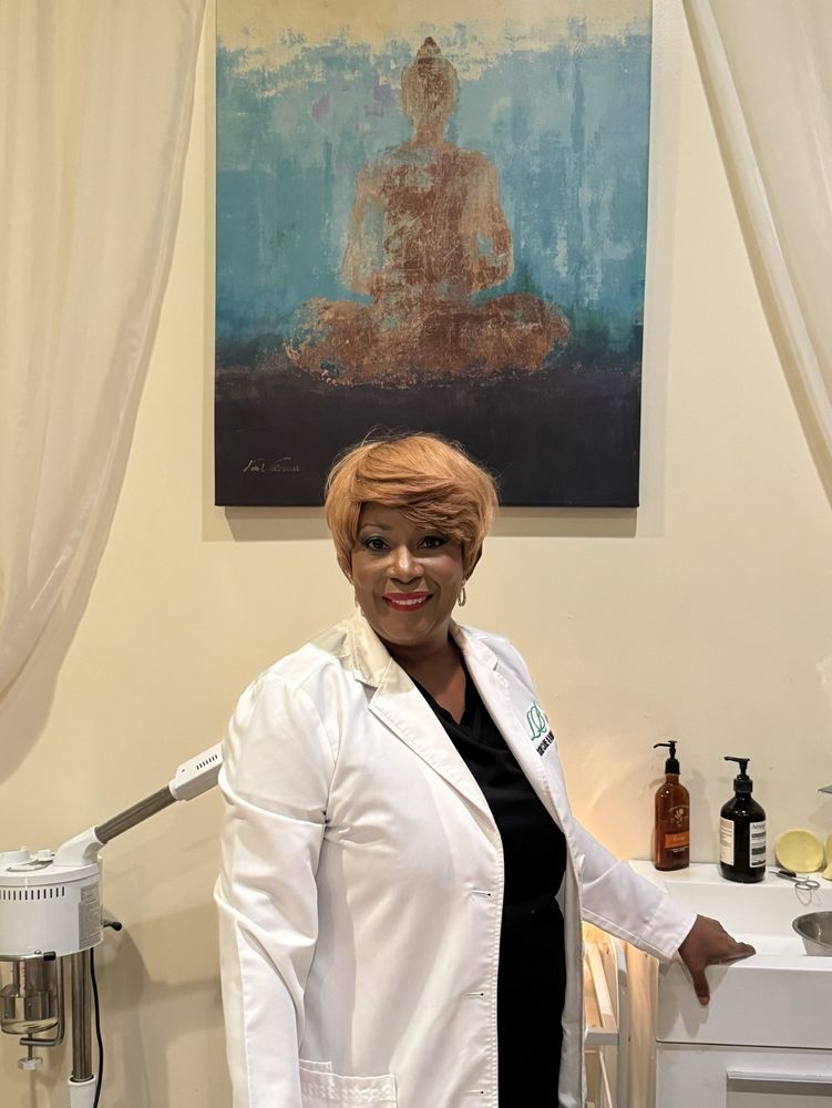 Lorna Baxter Skin Care and Body Work Logo