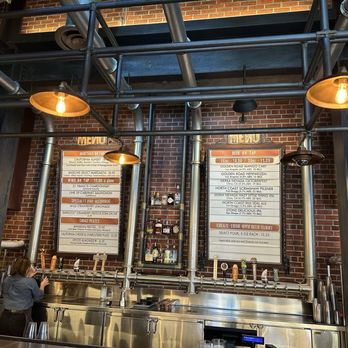 BaseLine Tap House - Menu and options - Lounges Near Me - Lake Buena Vista, Florida