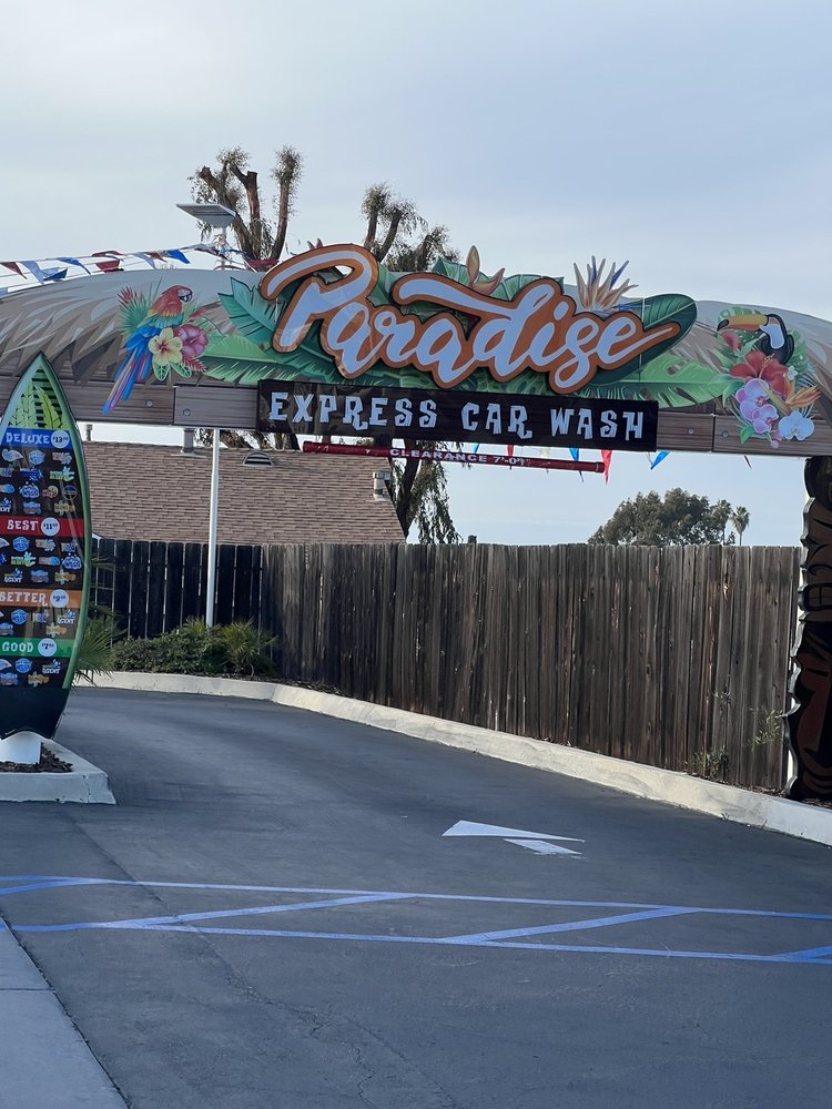 Arco Paradise Car Wash, San Diego Roadtrippers