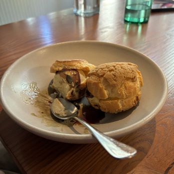 Flea Street - Profiteroles - New American Near Me - Menlo Park, California