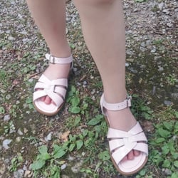 Esmond's Shoes - Saltwater Sandals! So glad they sized, measured her & advised the next size up to get tons of use out of them. Saltwater beach time!