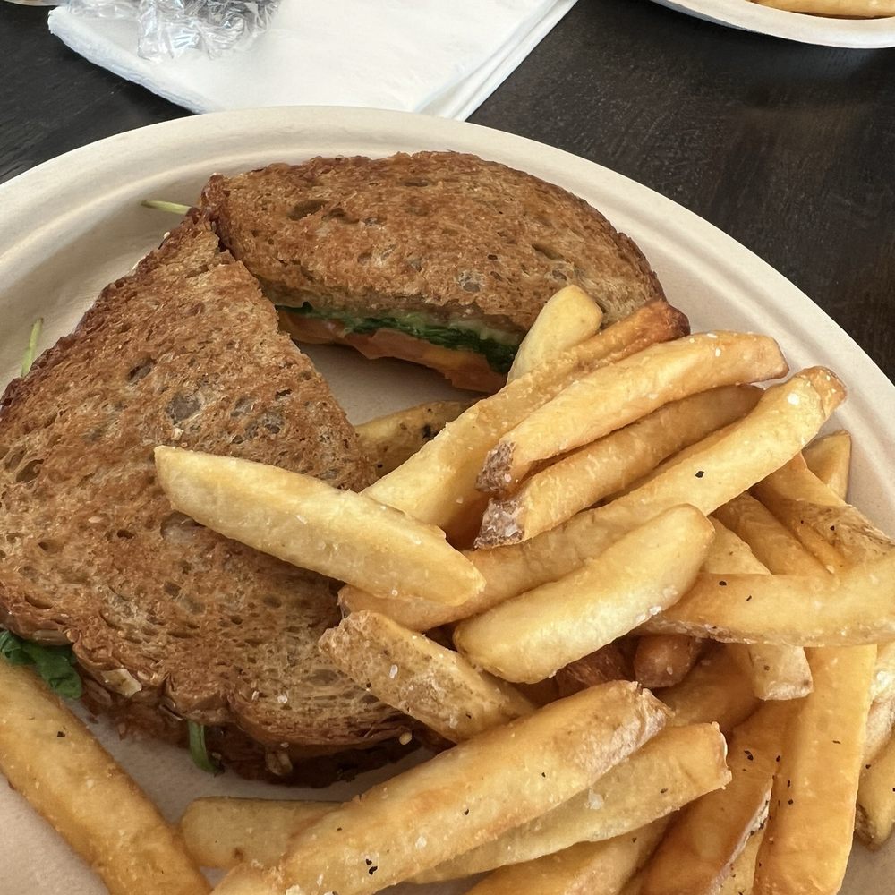 Harry Caray’s Shortstop - Grilled cheese - Bars Near Me - Chicago, Illinois Harry Caray’s Shortstop - Grilled cheese - Bars Near Me - Chicago, Illinois