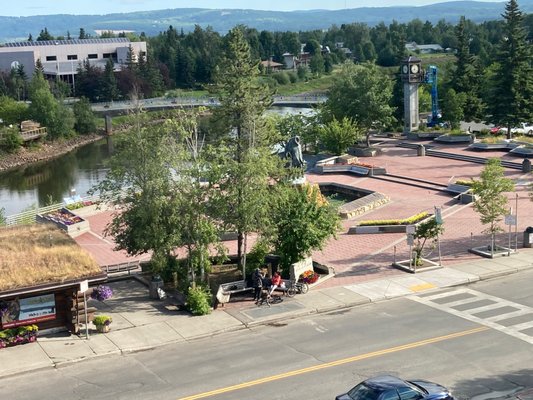 Golden Heart Plaza by null