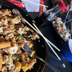 HuHot Mongolian Grill - Rice beef and small corn