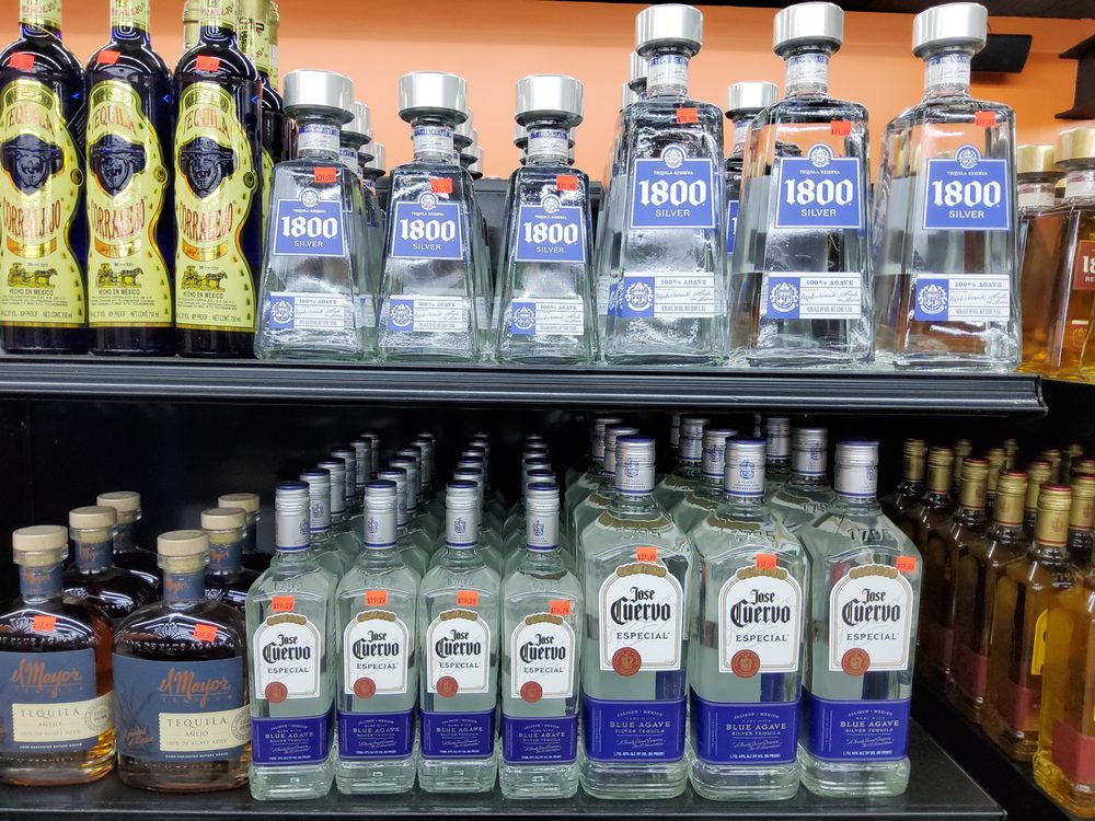 DEKALB LIQUOR MART Updated August 2024 39 Photos 1352 E Dresser