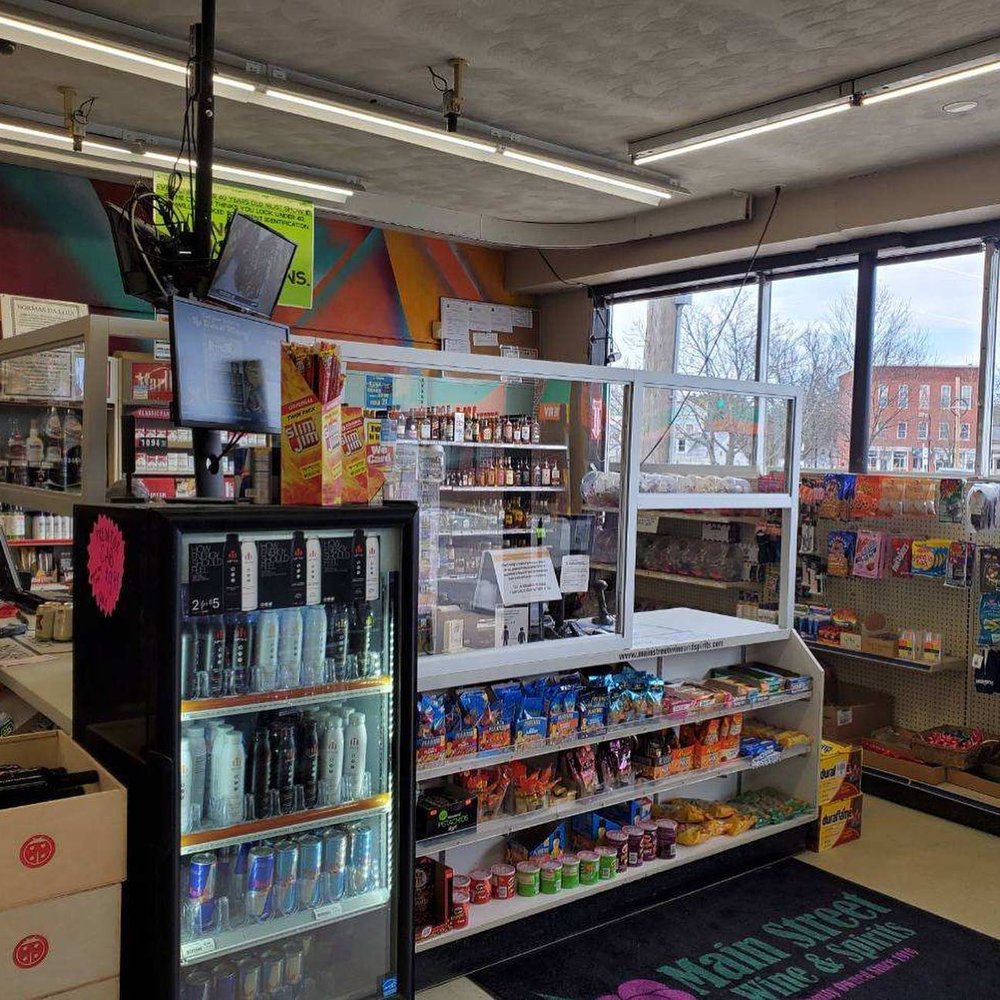 MAIN STREET WINE & SPIRITS Updated May 2024 13 Photos 197 Main St