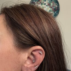 Z-Edge Piercing - Ear piercings