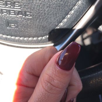 Epic Nails - Crooked thumb nail - Nail Salons Near Me - San Fernando, California