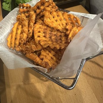 The GOAT Bar & Grill - Sweet potato fries - Bars Near Me - Prattville, Alabama The GOAT Bar & Grill - Sweet potato fries - Bars Near Me - Prattville, Alabama
